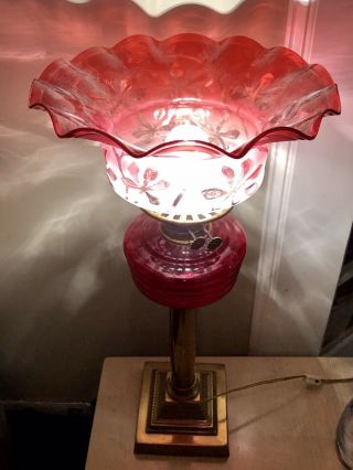 ANTIQUE 19TH C LARGE CRANBERRY GLASS & BRASS BANQUET ELECTRIFIED OIL LAMP 24” 9