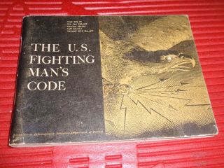 Vintage Book The U.  S.  Fighting Man 