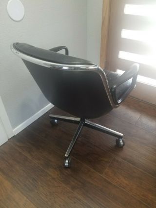 Vintage Charles Pollock Knoll Executive Chair Black Leather MCM (Heavily Worn) 5