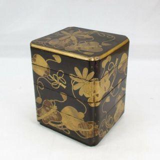 F853: Japanese Tier Of Really Old Lacquered Boxes Jubako With Gunbai Makie