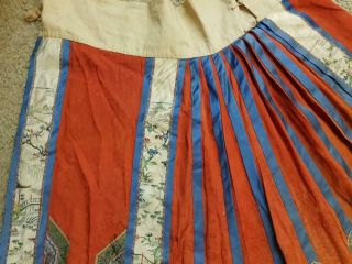 Antique Chinese Embroidery Woman ' s Skirt,  Early 20th C 4