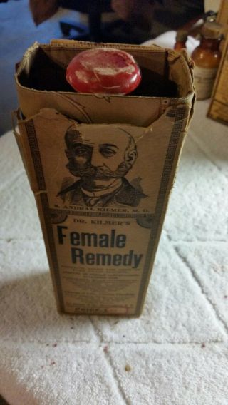 1907 Dr.  Kilmer ' s Female Remedy Wax Full Bottle and Literature 10