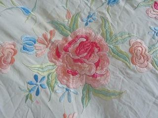 Antique Chinese Shawl Victorian Piano Cream Silk Embroidered Cabbage Roses Pink 11