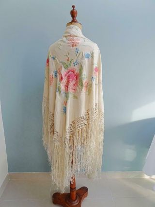 Antique Chinese Shawl Victorian Piano Cream Silk Embroidered Cabbage Roses Pink 7