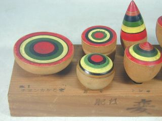 Japanese KOMA Toy 76 SPINNING TOPS SET Vtg Handmade Wood Wooden Red Green Japan 4