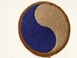 A WW 2 U S Army 29th Division O D Backing Cut Edge Green Back Patch 2