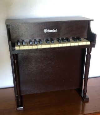 Vintage Schoenhut Child’s Piano 25 Key Wood Upright Made In Usa