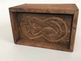 Vintage Primitive Wood Butter Mold Stamp Box With Floral Leaf Stamp