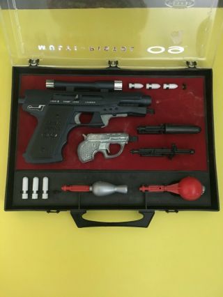 Multi - Pistol 09 Secret Agent Set By Topper