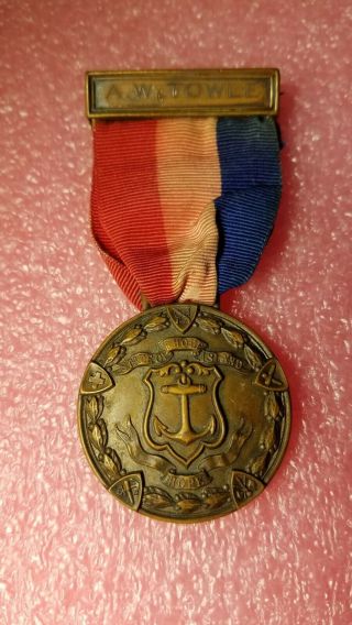 Vintage Obsolete Spanish American War Rhode Island Medal Badge 1898 A.  W.  Towle