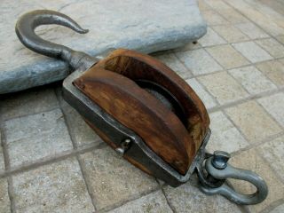 True Vintage Nautical Maritime Wood And Iron Pulley Sheave Tackle & Shackle
