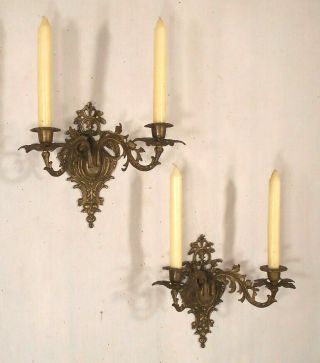 ANTIQUE EARLY 20th CENTURY SOLID BRASS ROCOCO DOUBLE ARM CANDLE SCONCES 2