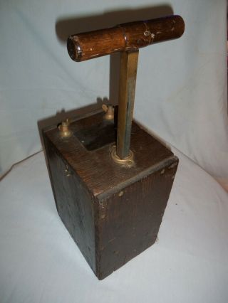 Antique DUPONT BLASTING MACHINE N0.  30 Dynamite Detonator 3