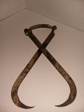 Antique Vintage Ice Block Carrier Tongs Cast Iron Tool Log Bale Hay Rustic Tool