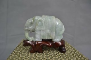 Vintage Chinese Oriental Jade Hardstone Carving Elephant Stand & Box 2