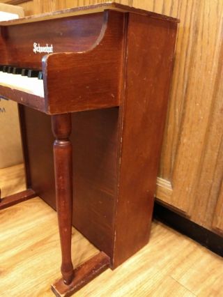 Vintage Wooden Schoenhut Child ' s Toy Upright Piano 25 Keys 5