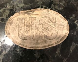 DUG CIVIL WAR US CARTRIDGE BOX PLATE,  un - cleaned back and front. 5
