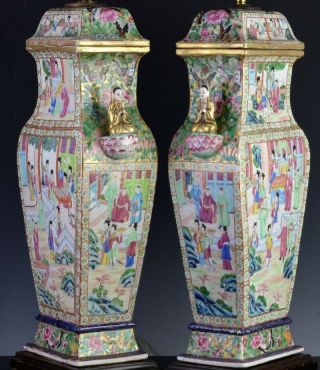 LARGE PAIR c1800 CHINESE JIAQING FAMILLE ROSE IMPERIAL FIGURES SCENIC VASE LAMPS 2