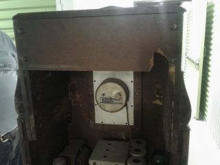 Grandfather clock / radio - Colonial Mfg Co 2