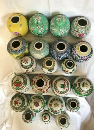 4 - A selection of 22 Chinese ginger tea jars famille rose/verte 19th/20thc 2