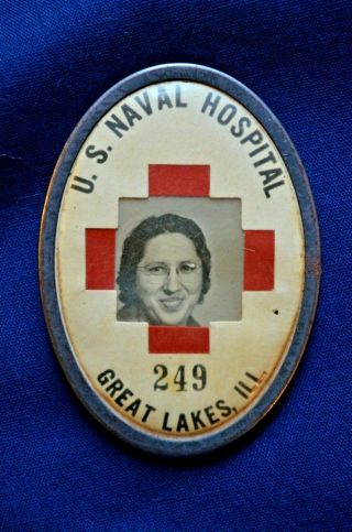 U.  S.  Naval Hospital,  Great Lakes,  Ill. ,  Wwi Era Female Employee Badge