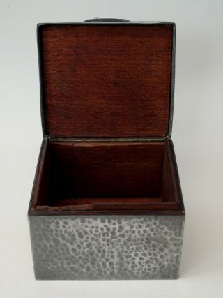 ARTS & CRAFTS ARCHIBALD KNOX LIBERTY & Co TUDRIC PEWTER BOX CIRCA 1905 8