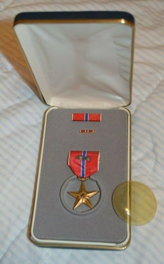 Us Bronze Star With Two Oak Cluster - Named