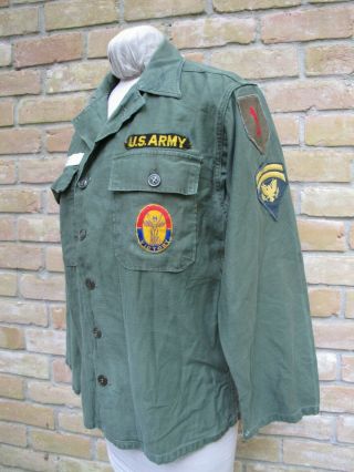 Vintage 1962 Early Vietnam War Us Army 1st Infantry Division Named Shirt,  Small