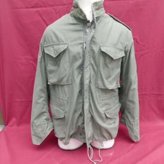 Usa Army M - 65 Field Jacket 1981 Mens Medium Short Olive Green Rambo Style