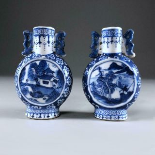 Pair antique Chinese porcelain MOON VASES 19th century Blue & White 4