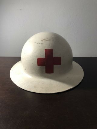 Vintage World War 2 Ww2 Civil Defense Helmet/medic Helmet