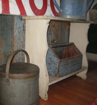 ANTIQUE CARRIER,  TOTE OLD BLUE PAINT AAFA NR 5