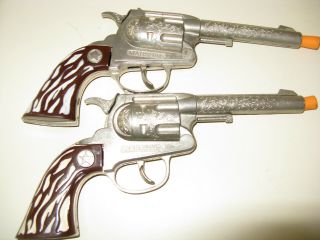 vintage hubley marshall toy cap gun set 9