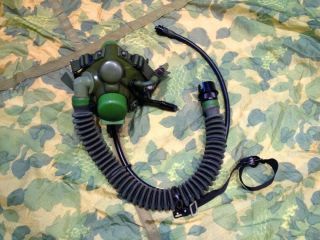 Military Surplus China Air Force Fighter Pilot YM - 6/ - 9 Oxygen Mask 2