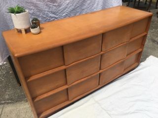 Heywood Wakefield Mid Century Modern Dresser 6 drawer solid wood vintage 1950’s 3