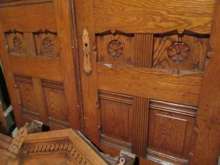 ANTIQUE CARVED OAK DOUBLE ENTRANCE FRENCH DOORS WITH MOLDINGS 77 X 122 4
