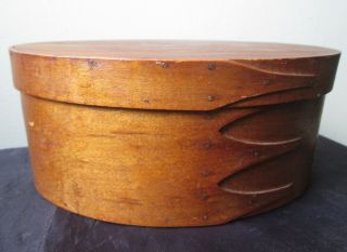 Antique 19th Century Aafa Primitive Fine Three Finger Shaker Oval Sewing Box