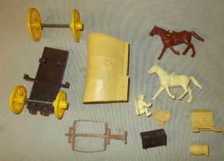 Marx Wagon Train Playset Brown Wagon,  Driver,  Cover,  Horses,  Accessories 11
