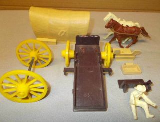 Marx Wagon Train Playset Brown Wagon,  Driver,  Cover,  Horses,  Accessories 4