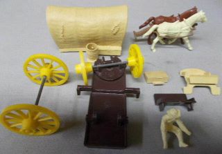 Marx Wagon Train Playset Brown Wagon,  Driver,  Cover,  Horses,  Accessories 6