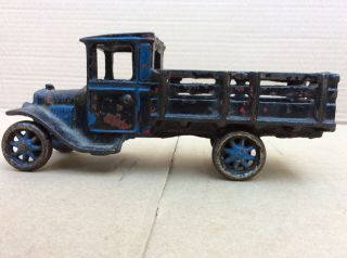 Antique Cast Iron Arcade Ford Model - T Stake Truck 7” Long Delivery Truck 1920s?