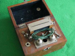Antique Mahogany Cased Ever Ready Medical Electric Shock ? Science Equipement