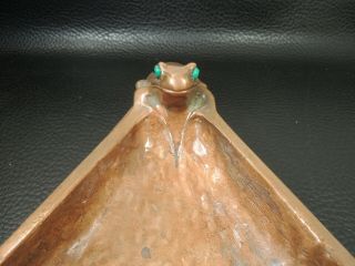 Arts Crafts Nouveau Secession Pewter Copper plate Triangular Three frogs taray 4