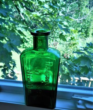 Green,  Druggist Bottle: RAMSDELL 5th AVE,  N.  Y. ,  Balto.  Made - Carr - Lowrey. 2