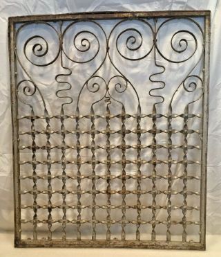 Iron.  Ornamental Grate.  Decorative Panel Architectural Salvage 22 1/2” X 18 3/4”