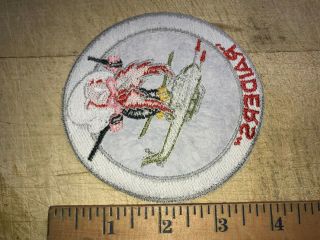 1970s/Vietnam? US ARMY PATCH - 68th ASSAULT HELICOPTER RAIDERS - BEAUTY 3
