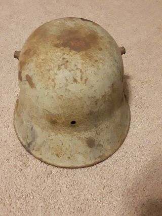 German Army World War 1 Steel Army Helmet - model M16 ? 4