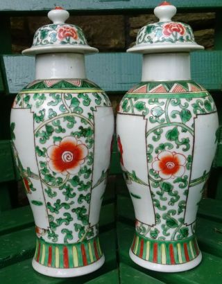 ANTIQUE CHINESE PORCELAIN VASES FAMILLE VERT 2