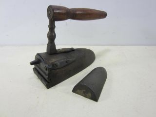 Antique Unmarked Sad Iron W/wooden Handle & Insert
