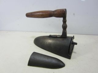 Antique Unmarked Sad Iron w/Wooden Handle & Insert 2